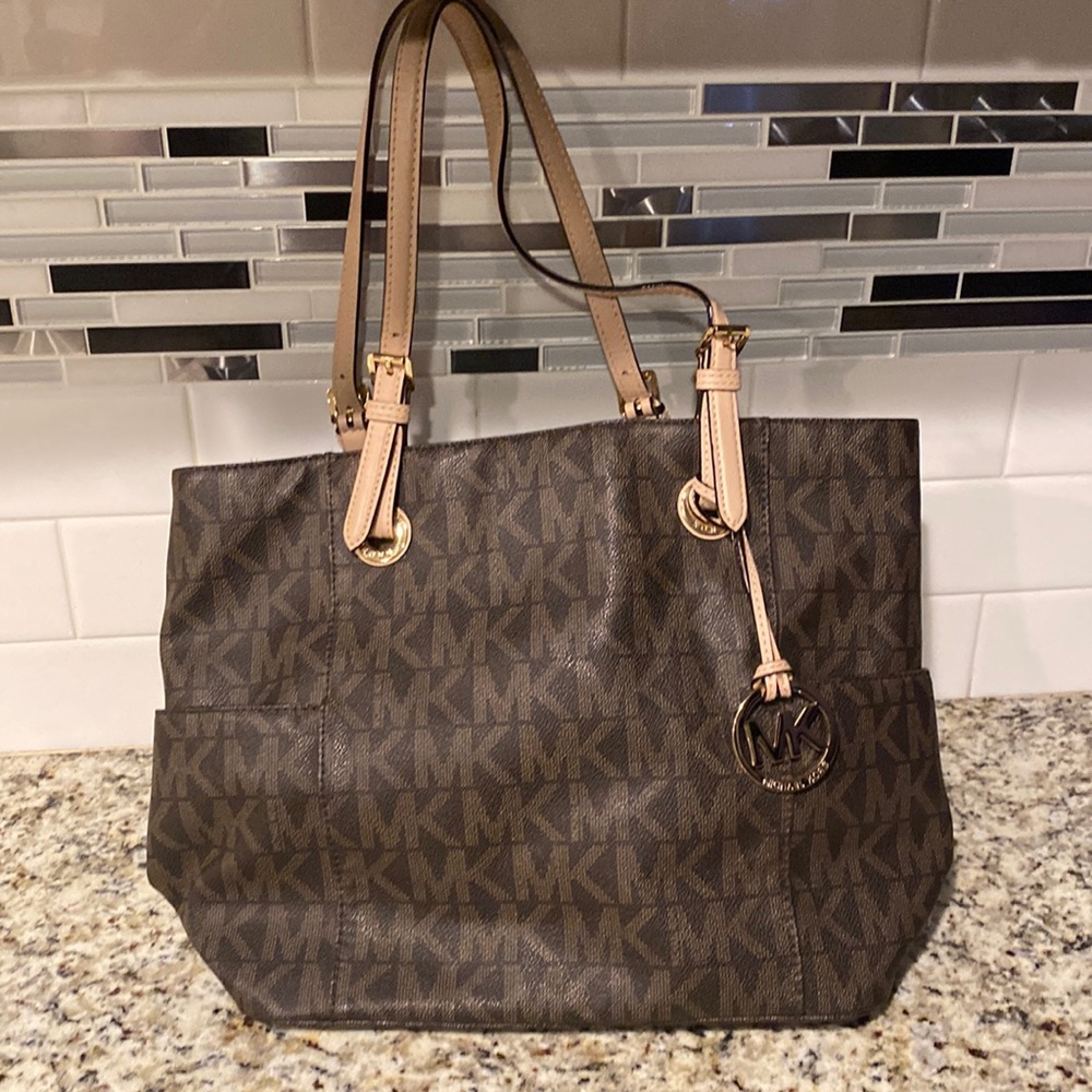 Michael Kors tote